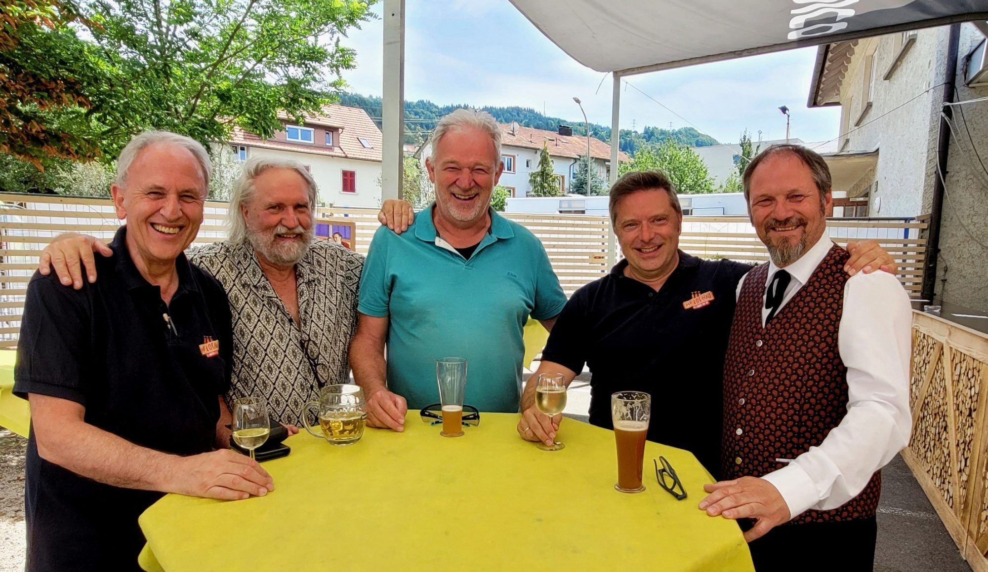 Das Lochauer Dorffest wird auch zum Musikanten-Treffpunkt: Wolfram Baldauf, Fritz Boch, Elmar Vögel, Harald Schele und Helmut Immler.