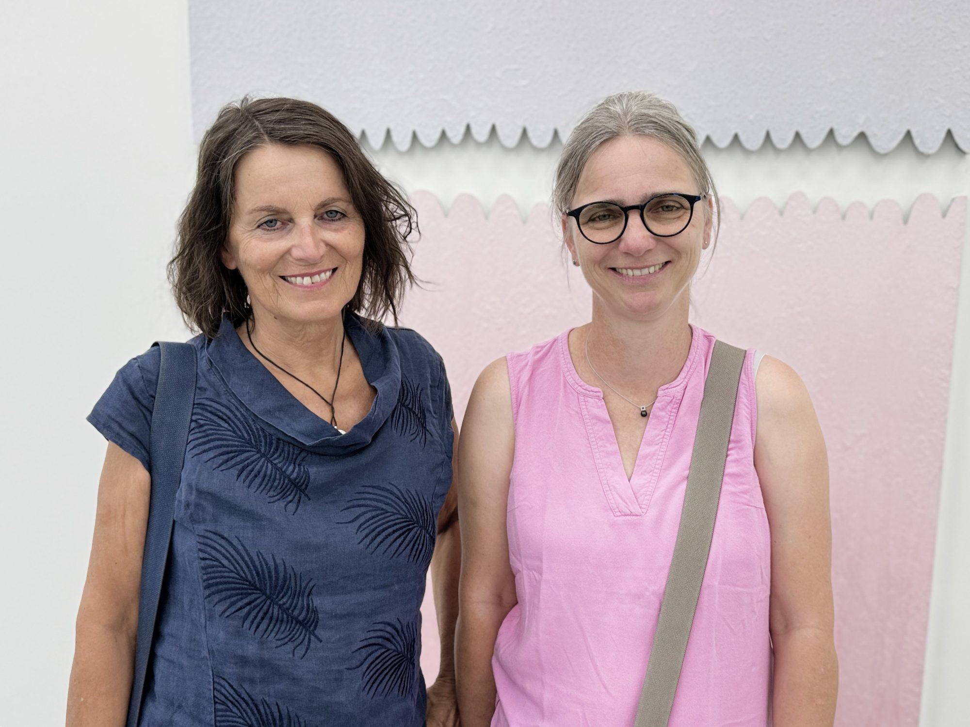 Kulturjournalistin Martina Pfeifer-Steiner und Pädagogin Bettina Leutgeb.