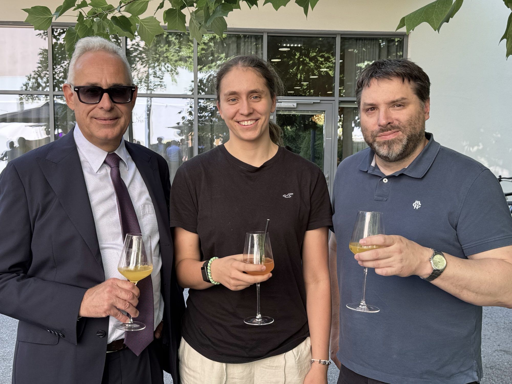 Steuerberater Peter Rhomberg mit Hannah Spescha und Reinhard Freus.