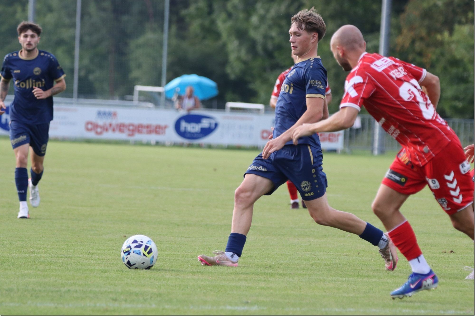 Bilder vom Spiel Hohenems vs Hertha Wels - alle Fotos von Knobel