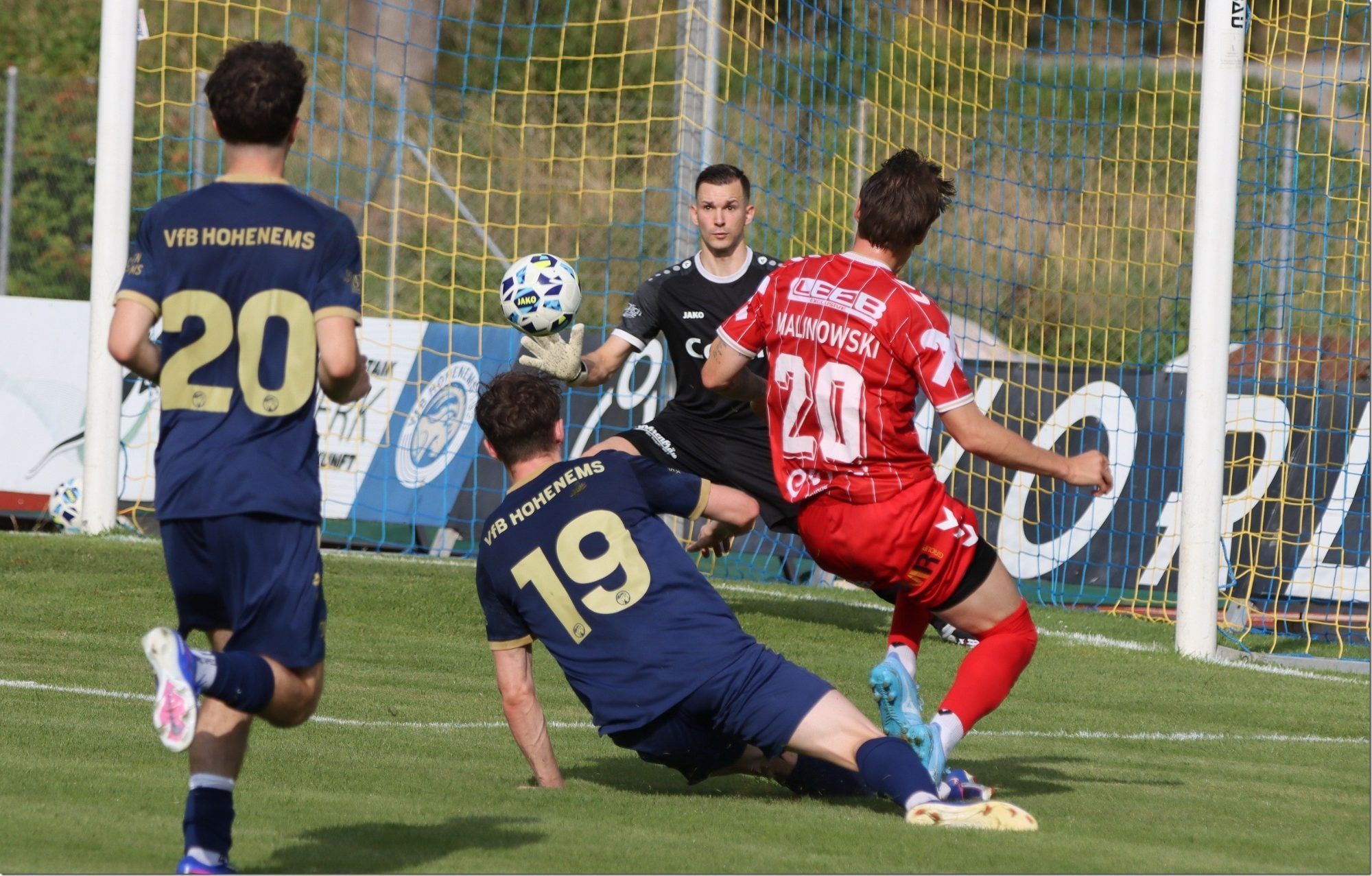 Bilder vom Spiel Hohenems vs Hertha Wels - alle Fotos von Knobel