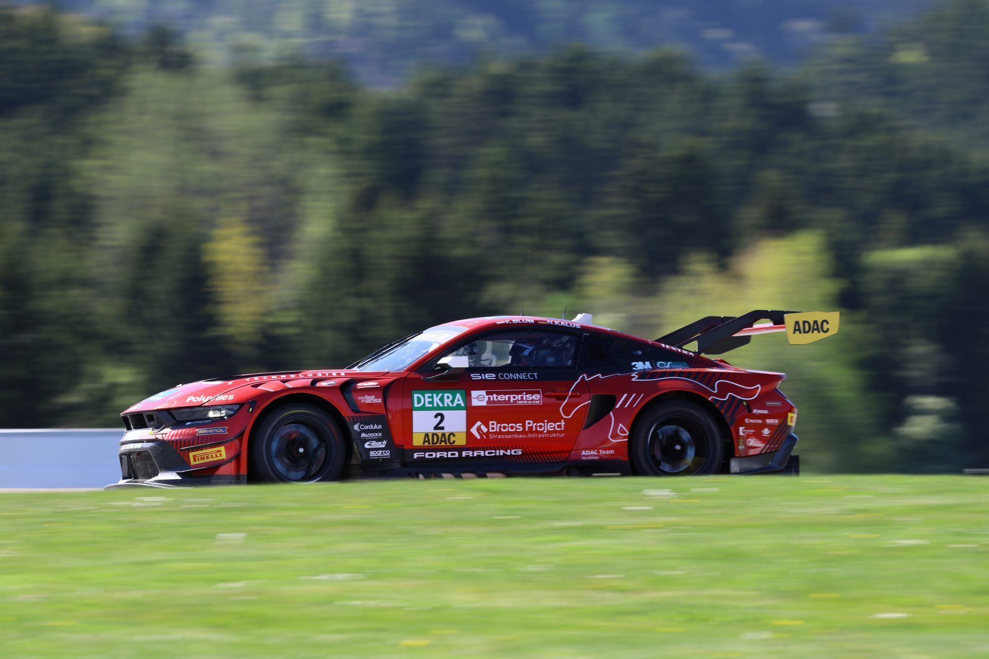 Wird immer schneller - Kiano Blum in der GT-Masters ©Manfred Noger