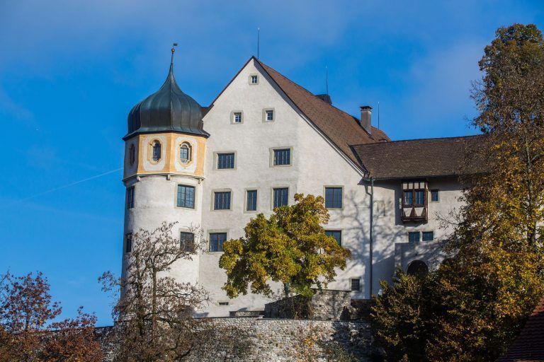 Wohnen im Schloss: Bregenzer Wahrzeichen steht zum Verkauf