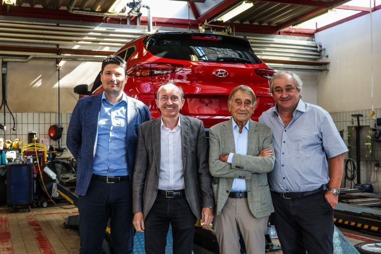 Dieser Vorarlberger Autohändler baut jetzt ein "Traumhaus"
