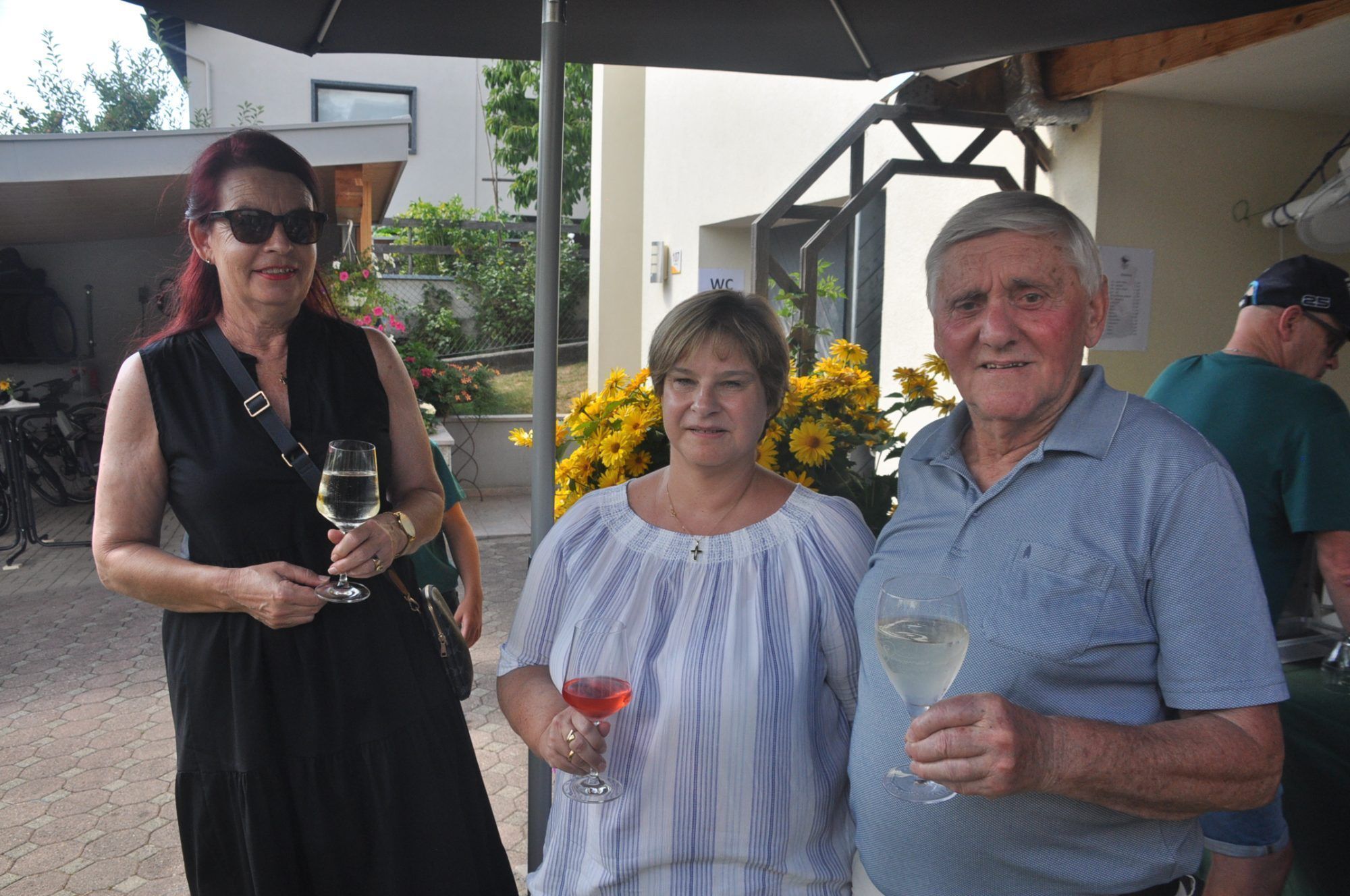 3. Sibylle, Monika und AltBm Ludwig Mähr