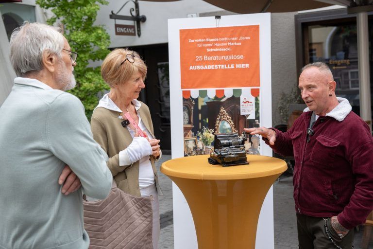 "Bares für Rares"-Flair in Bludenz – diese Schätze sind in Vorarlbergs Kellern und Dachböden zu finden