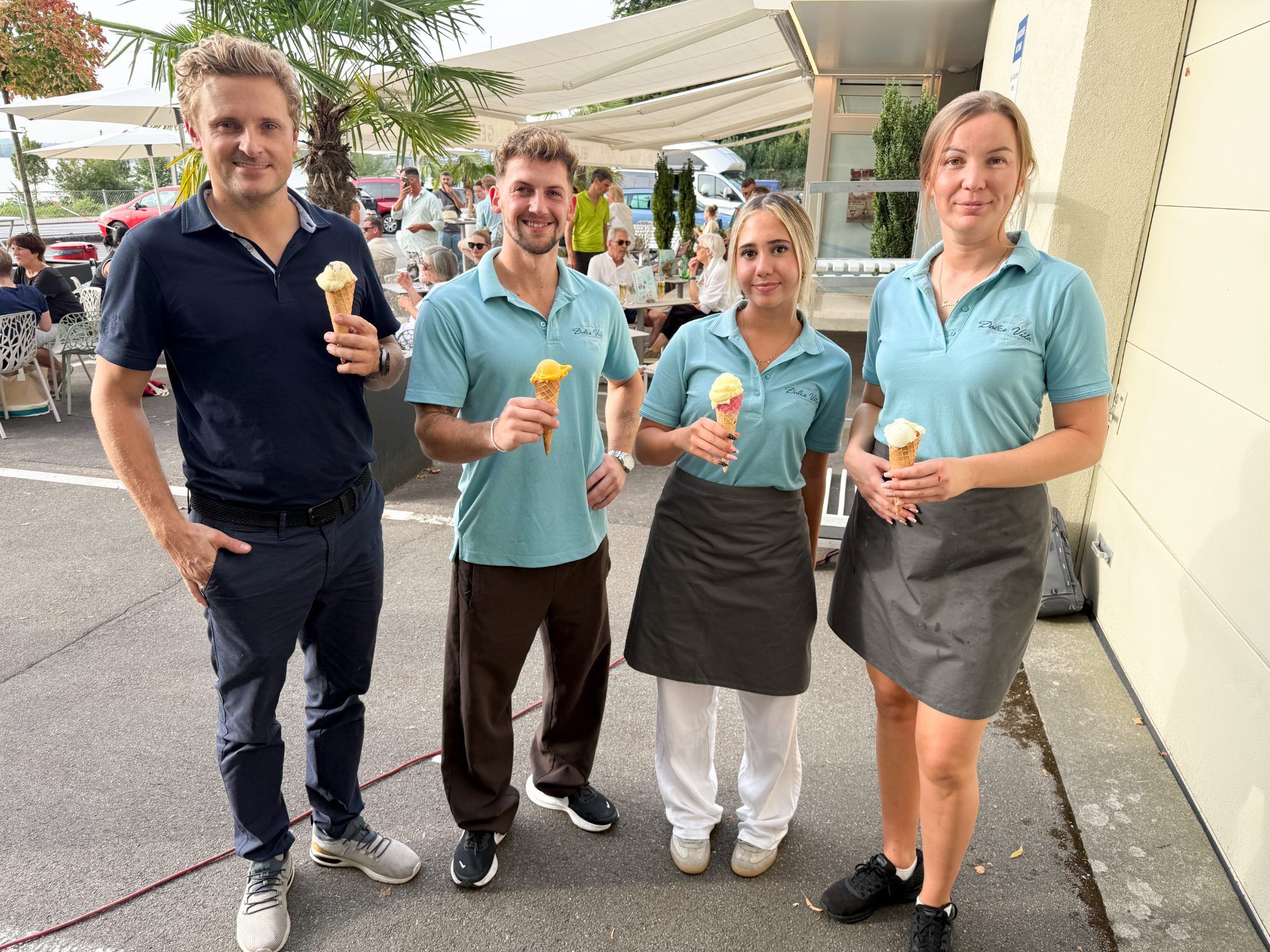 Das Dolce Vita Team mit Nick Kersten, Daniel Kruse, Sara Alkin und Tünde Simon setzten den Startschuß zur langen Nacht
