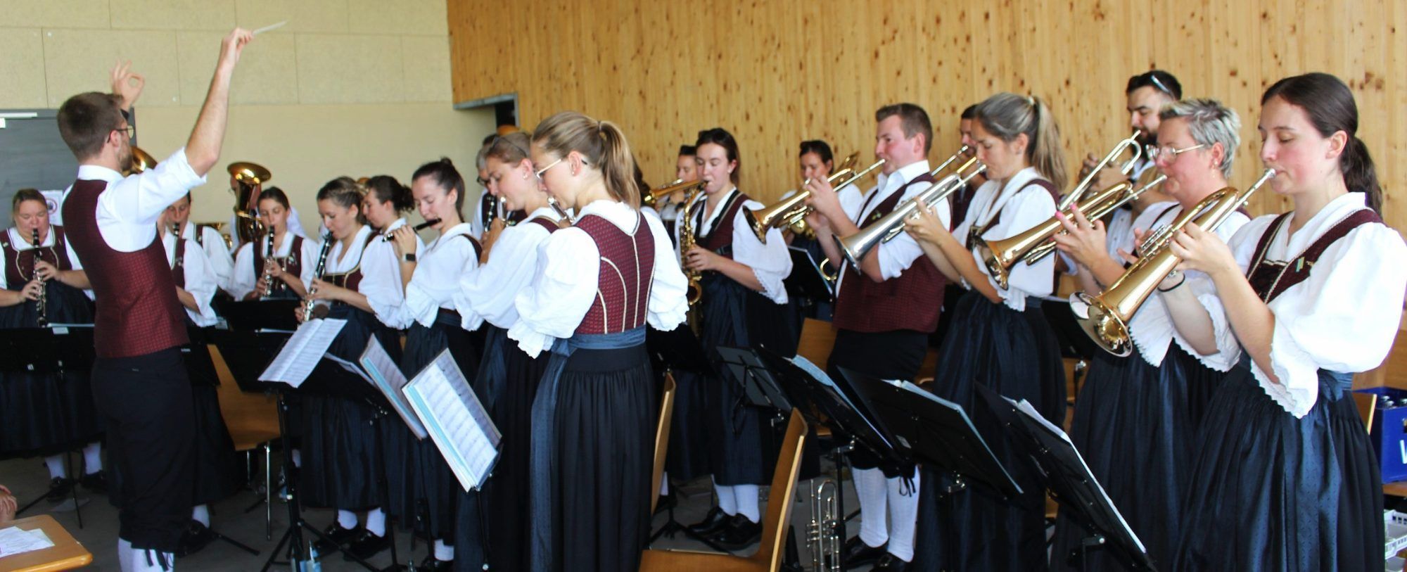 Für die musikalische Gestaltung und das Frühschoppenkonzert ist der Musikverein Hohenweiler zuständig.