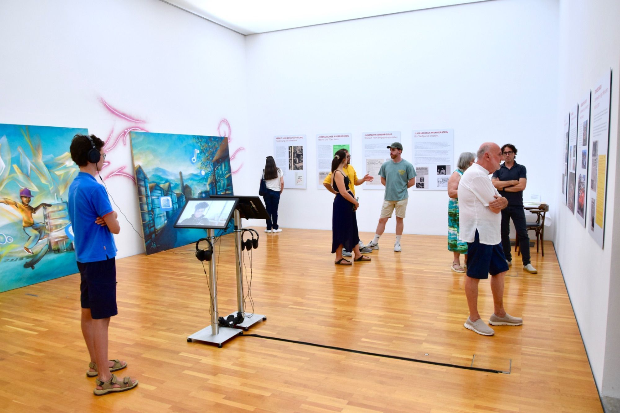 Die Ausstellung wird bis 6. September im Kunstraum Remise gezeigt.