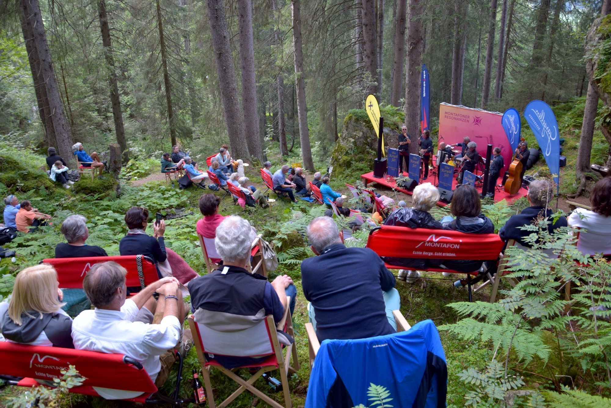 Ein Montafoner-Resonanzen-Event im Vergaldner Wäldli in Gargellen: Auftritt von