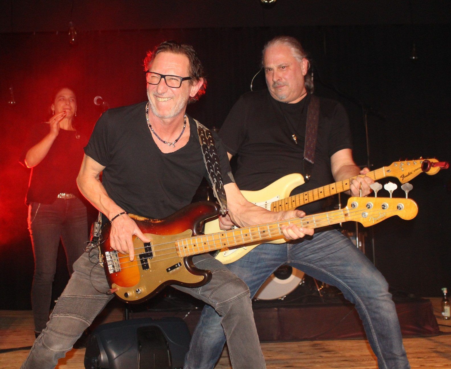 Krauthobel rockt seit mehr als 40 Jahren mit ihren Mundartsongs die Szene und begeistert auch mit sanften Balladen.