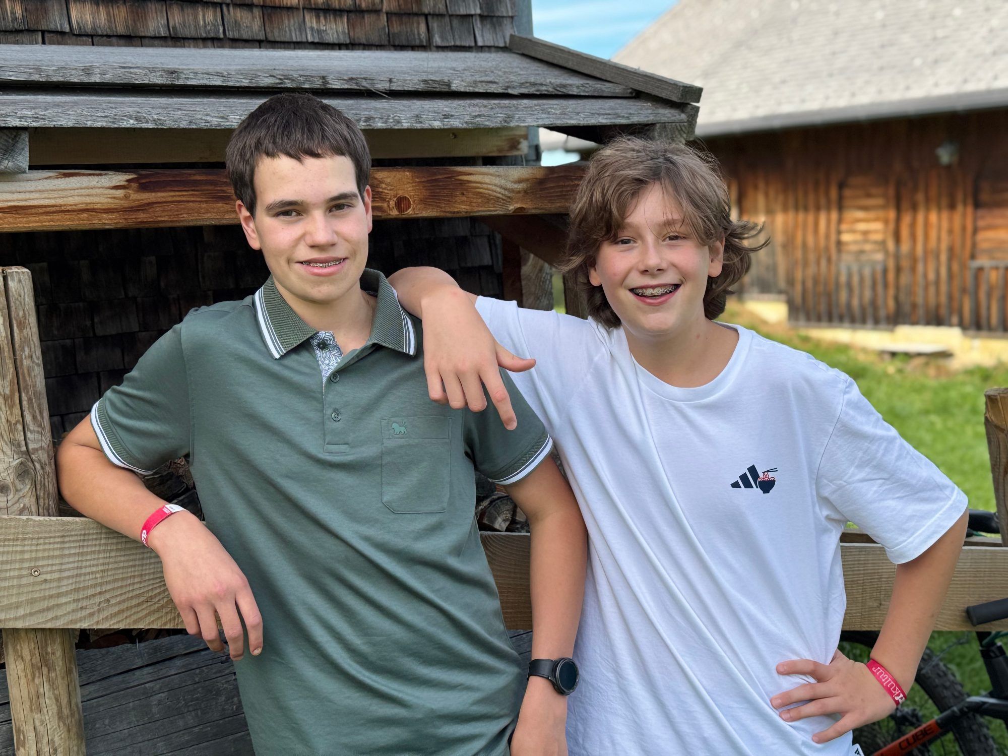 Sebastian und Konstantin genossen das Fest.