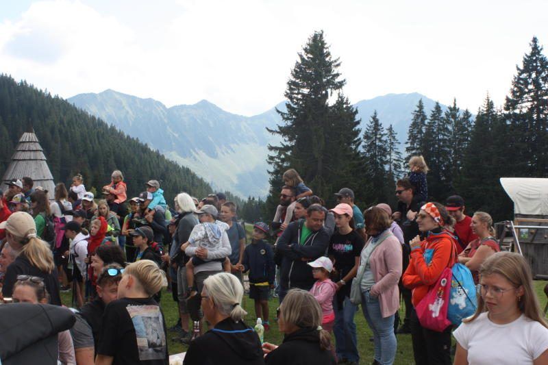 Naturerlebnis und Familienspaß in Laterns am Sonntag im Family-Cup.