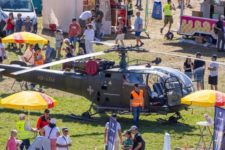 Riesiger Besucherandrang bei Flugplatz-Jubiläum
