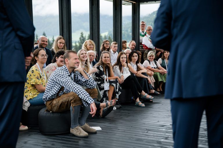 Bild 3_EFA_Gruppe.jpg