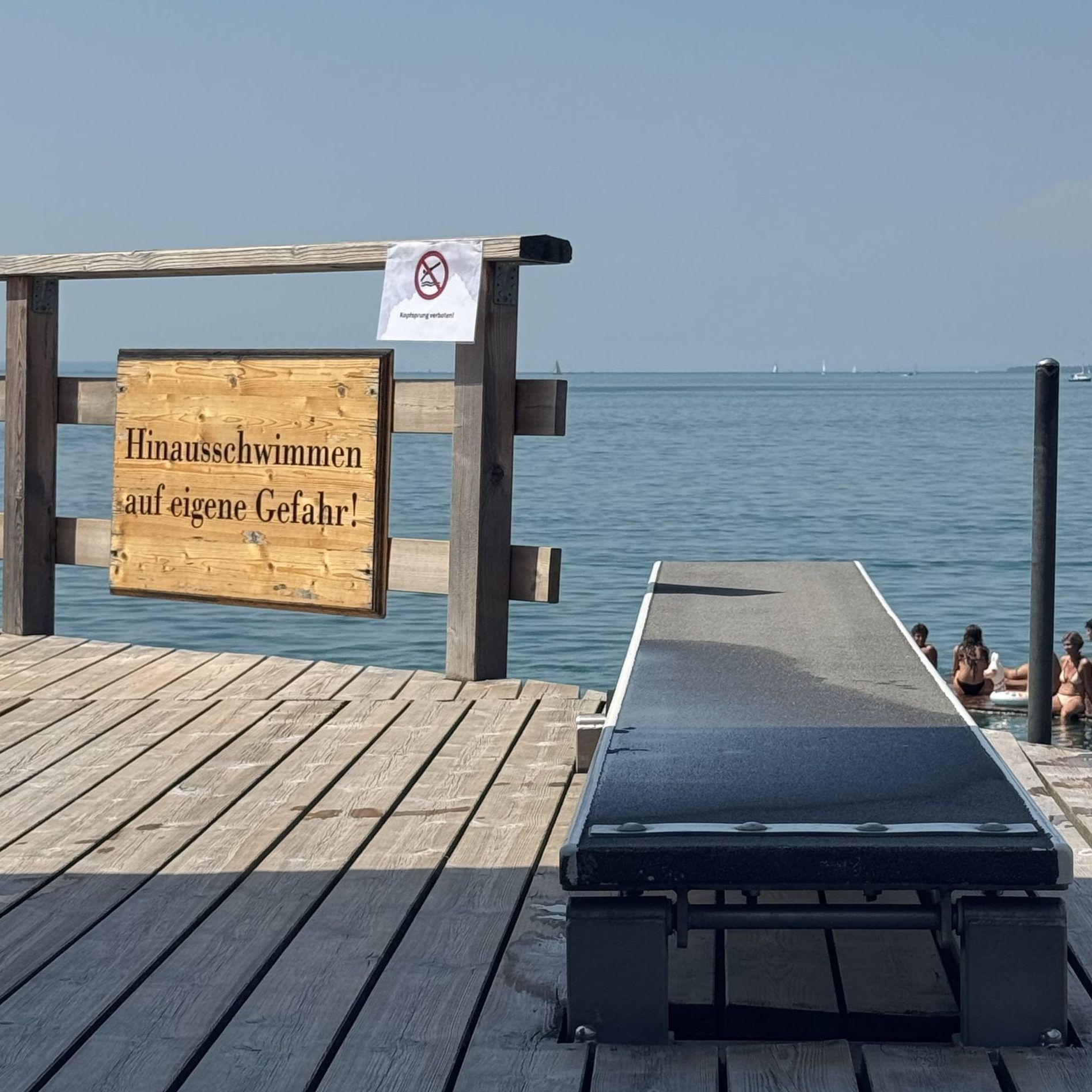 "Wir haben 4,10 Meter See unterm Brett" – Springen erlaubt, Nervenkitzel inklusive