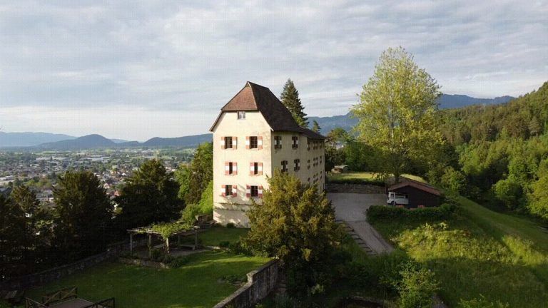 SchlossAmberg.jpg