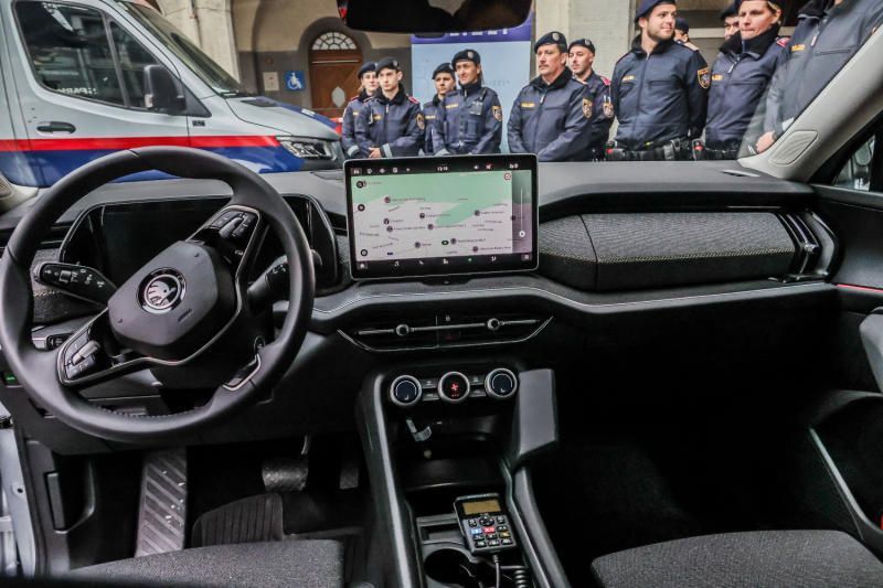 Kostenexplosion beim Fuhrpark der Vorarlberger Polizei, doch das Ministerium verheimlicht Details
