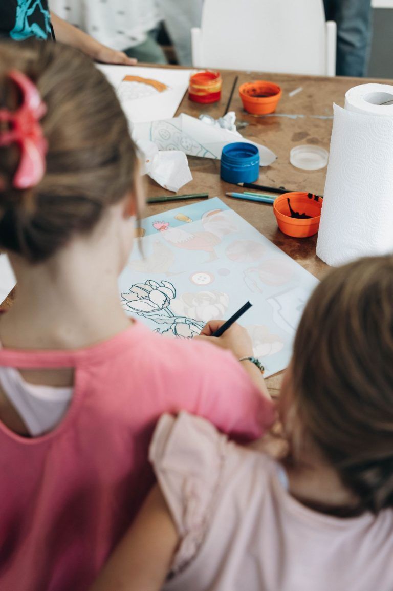 Sechs Workshops, freier Eintritt und große Pläne: Das erwartet Familien am Muttersberg