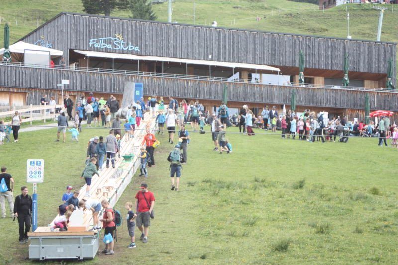 Acht Stationen warten auf die Familien bei der Falba Stuba.