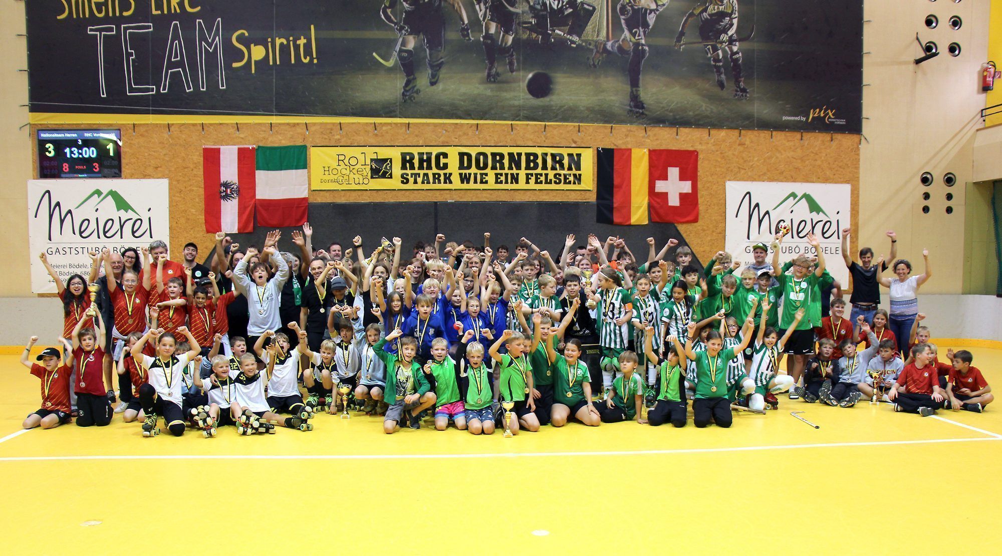 Die Stadthalle Dornbirn wird Ende August wieder zum Treffpunkt der Rollhockey-Jugend.