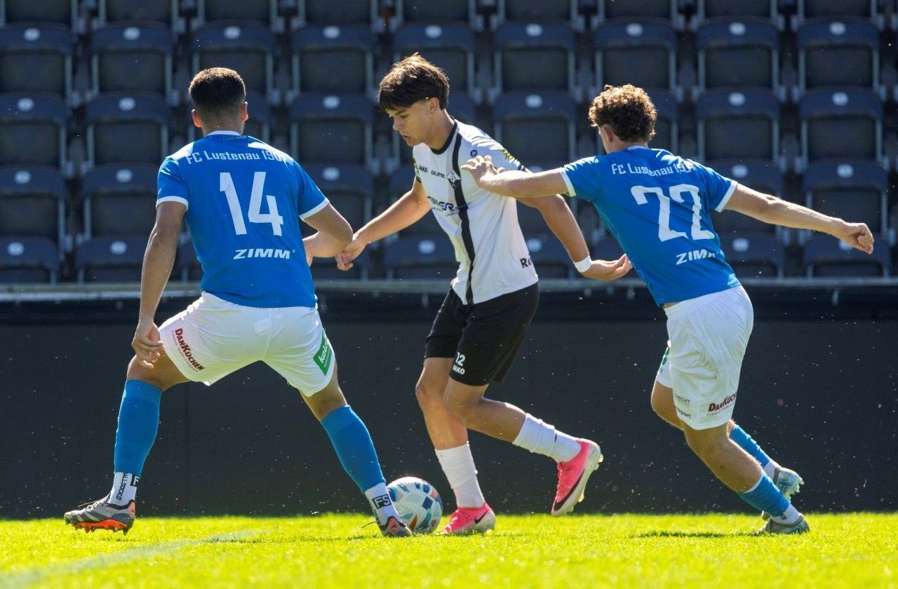 Szenen vom Derby Altach II vs FC Lustenau- Fotos: VN-Paulitsch/9