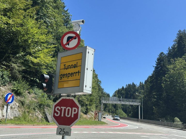 Schon wieder gesperrt: Welche Summen der Achraintunnel jährlich verschlingt