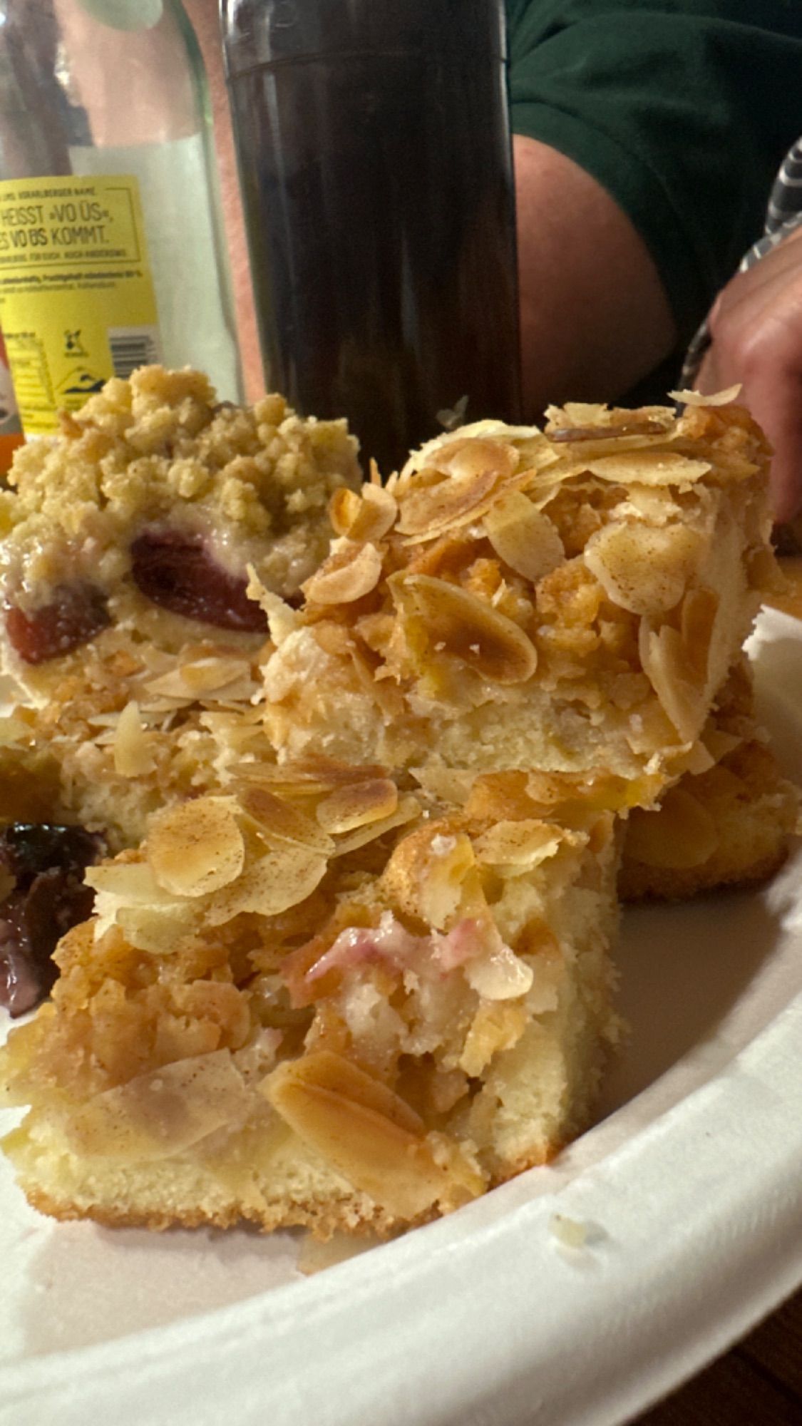 Zum Abschluss gab es feinen Kuchen.