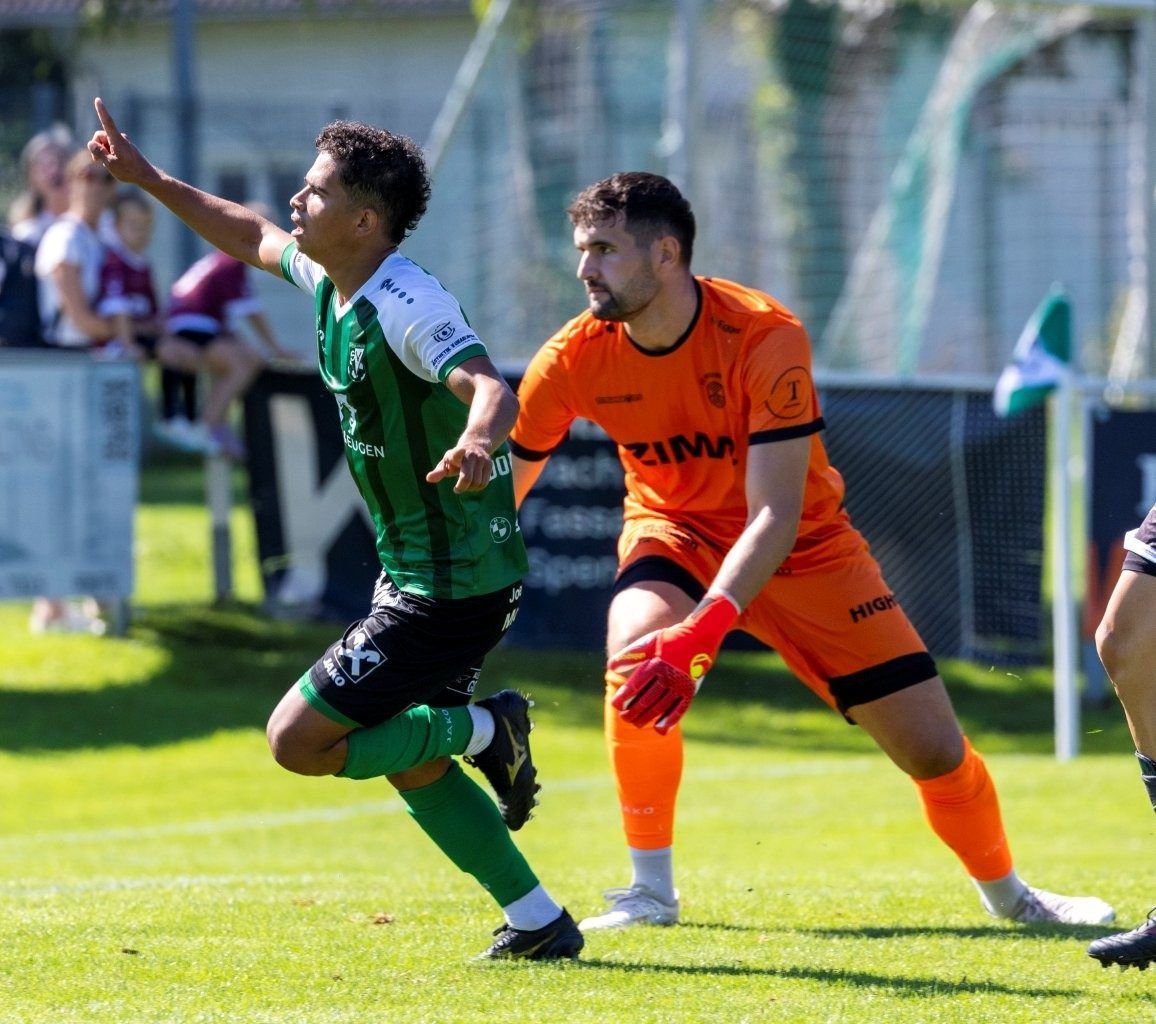 Szenen vom Topspiel Dornbinrer SV - FC Rotenberg. VN-PAULITSCH/6