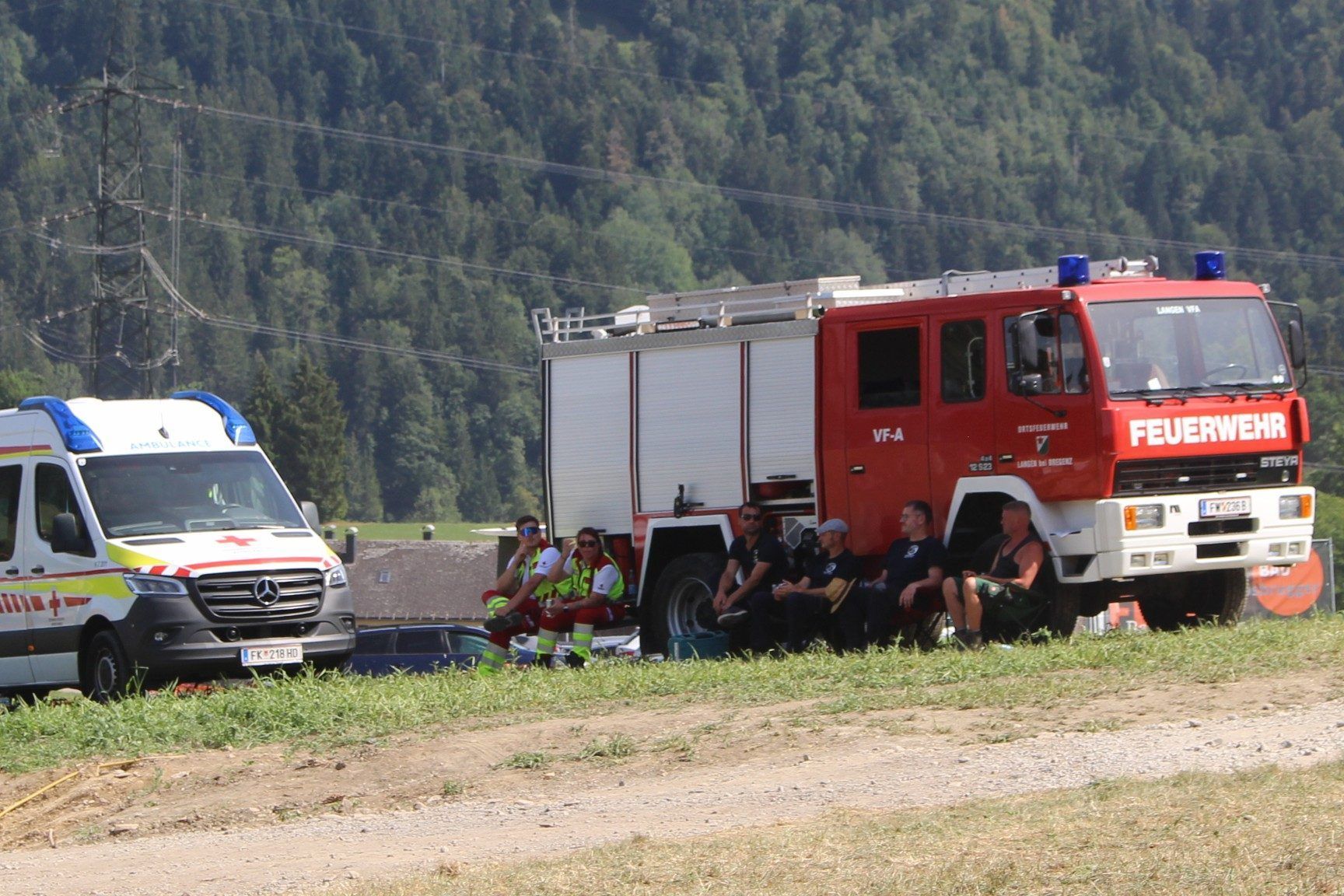 Staubiges Comeback für Autocross in Langen