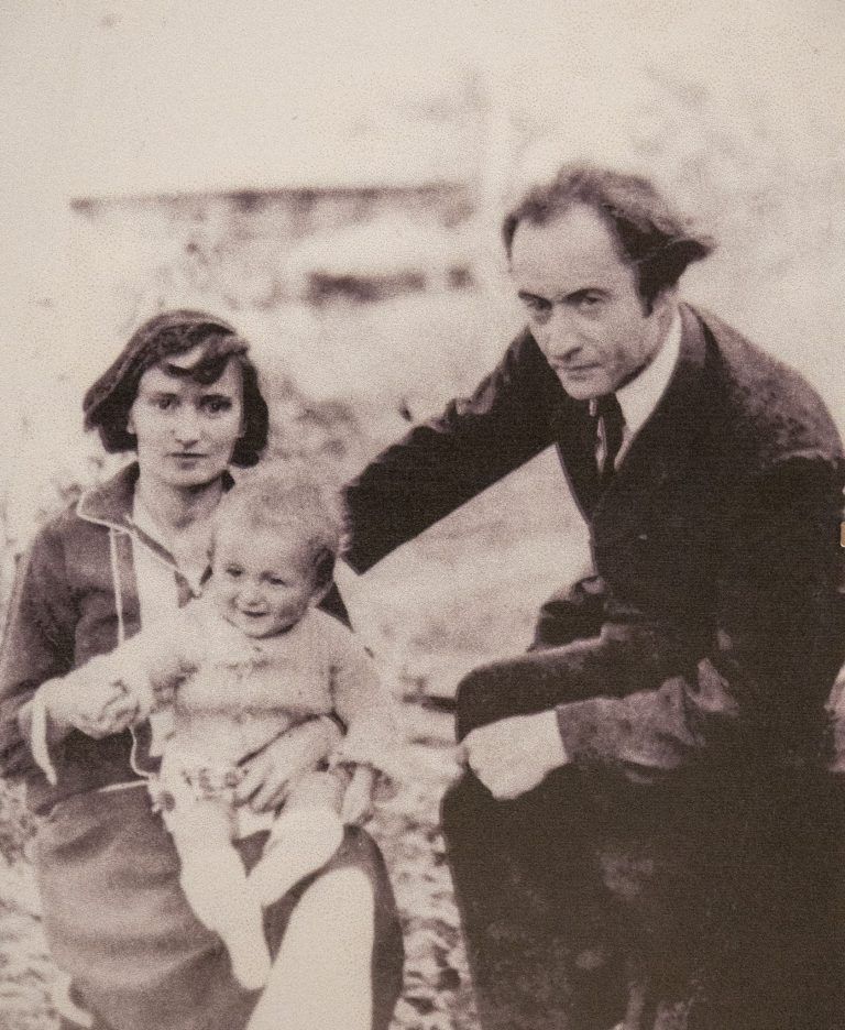 Neuanfang mit Pappmaché