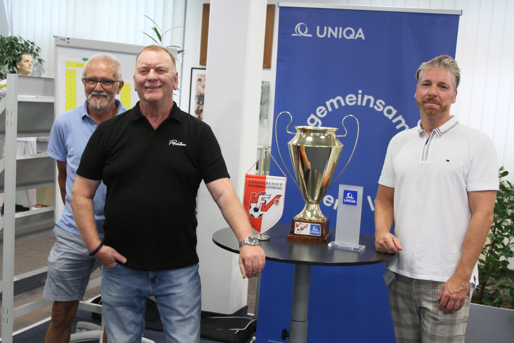 Berno Wittwer (l.), Wolfgang Mayr (Mitte) und Reinhard Huber (r.) zogen die Paarungen der dritten Cuprunde. VN-TK