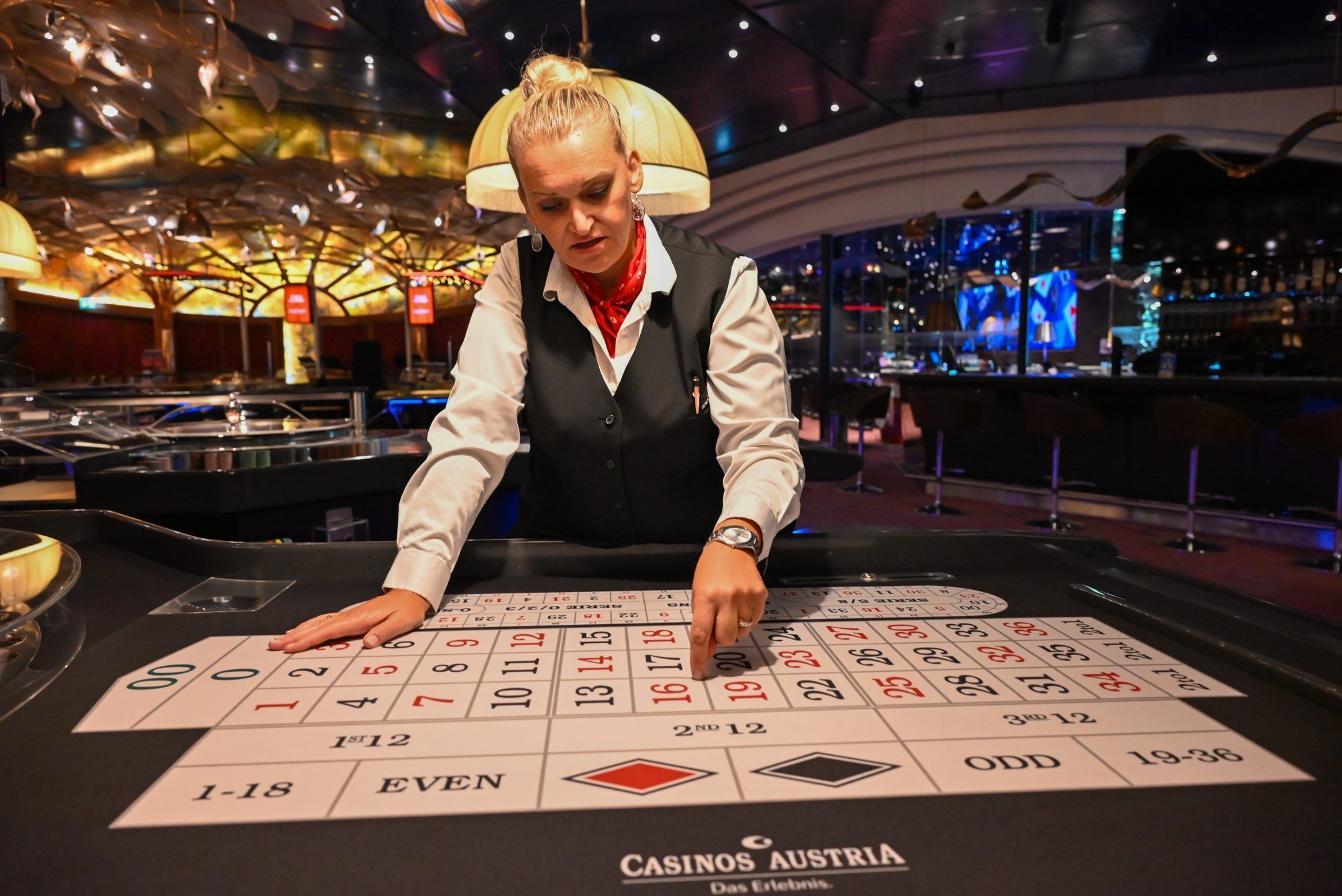 Im Casino ist sie durchgehend am Rechnen und Zusammenzählen. Höchste Konzentration ist da gefragt. 