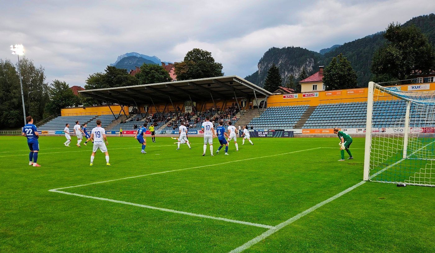 Impressionen von den Spielen SV typico Lochau gegen Hohenems zu Hause bzw. gegen Kufstein auswärts.