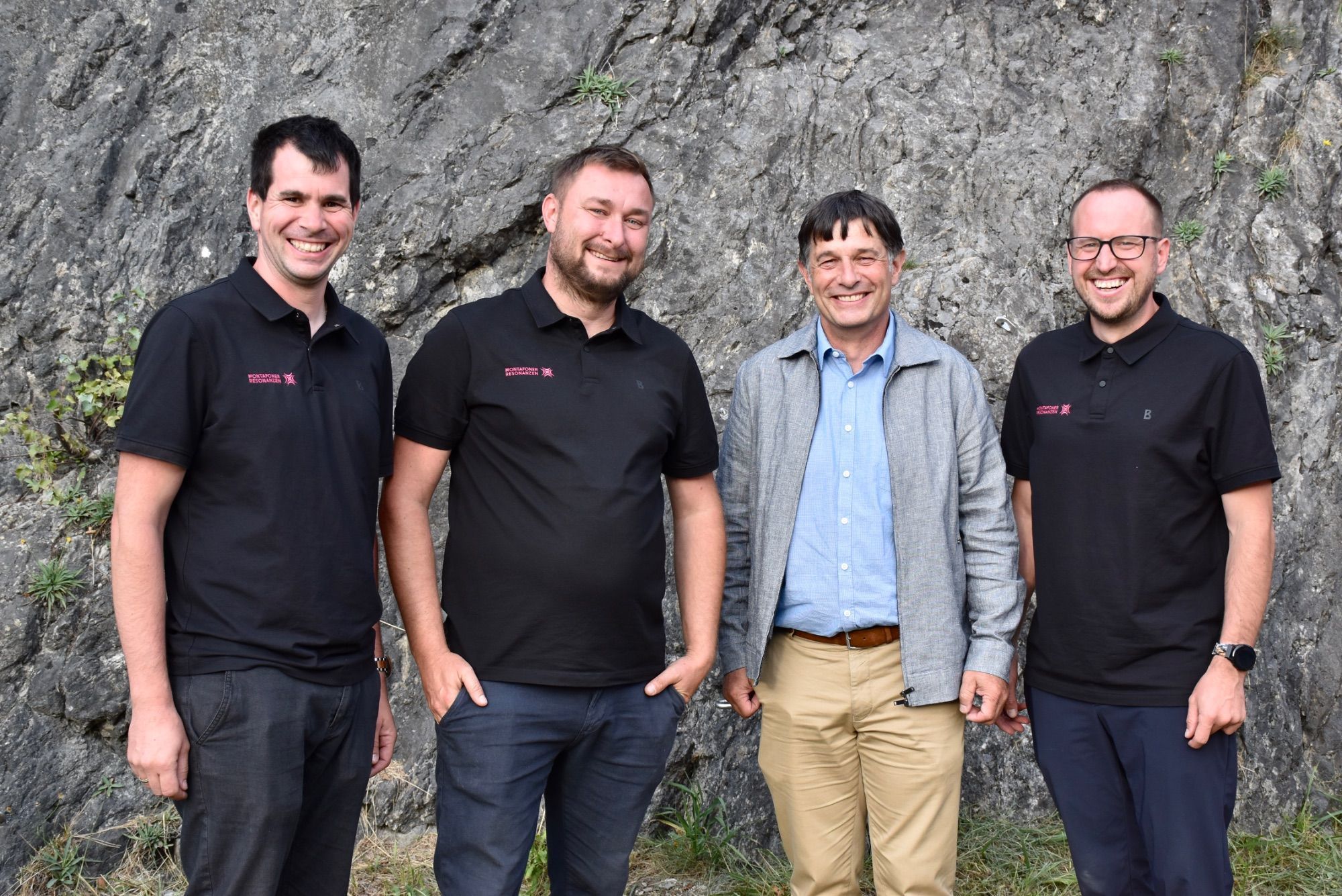 Daniel Tagwerker, Emanuel Burtscher, Bgm. Gerhard Vonier (Tschagguns) und Josef Manahl in Tschagguns-Latschau.