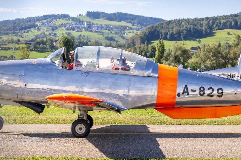 Riesiger Besucherandrang bei Flugplatz-Jubiläum