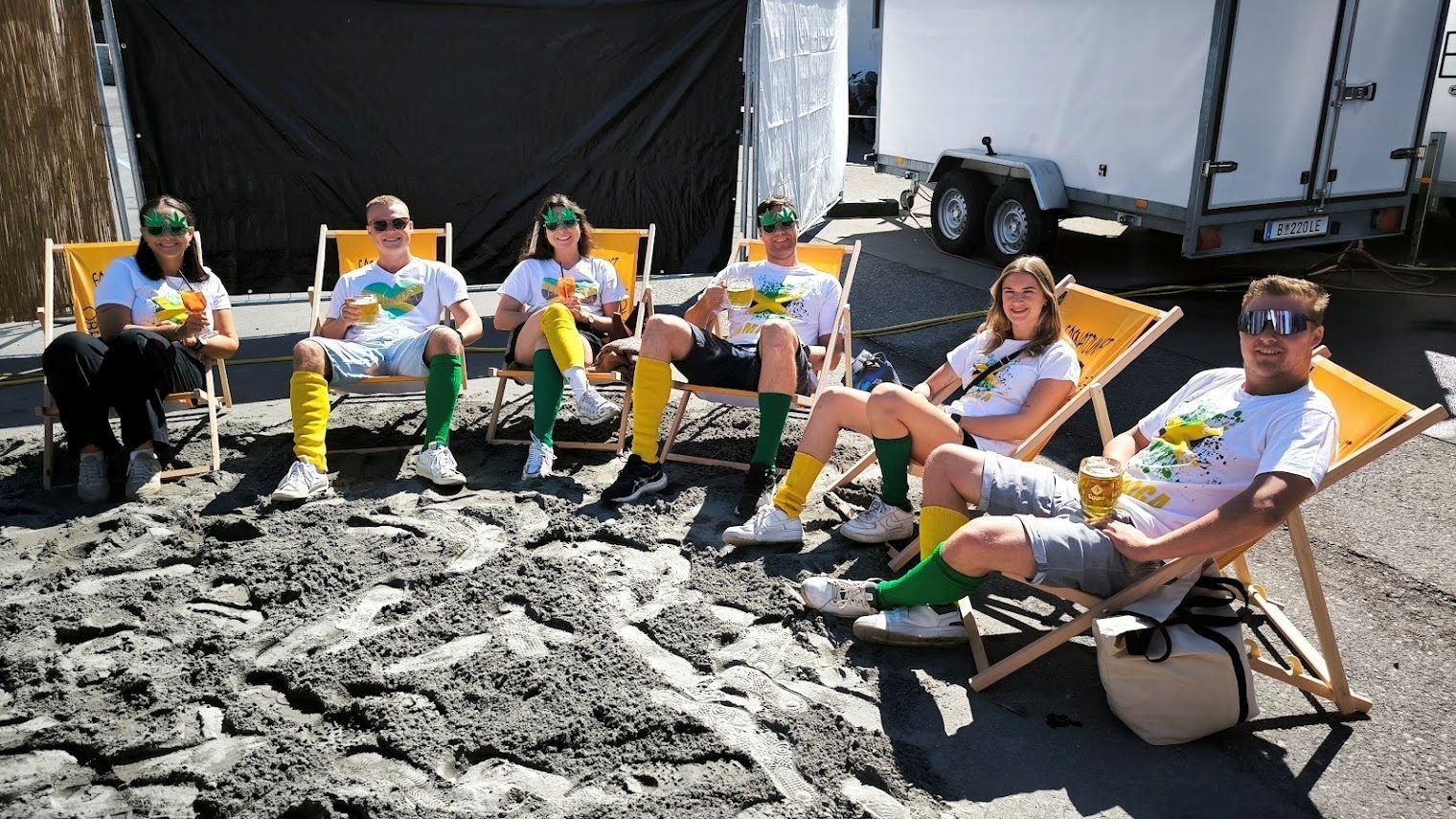 Urlaubs-Feeling wohin man blickte - die junge Oberschorbach-Crew hatte sich auch in Sachen Deko ordentlich ins Zeug gelegt.