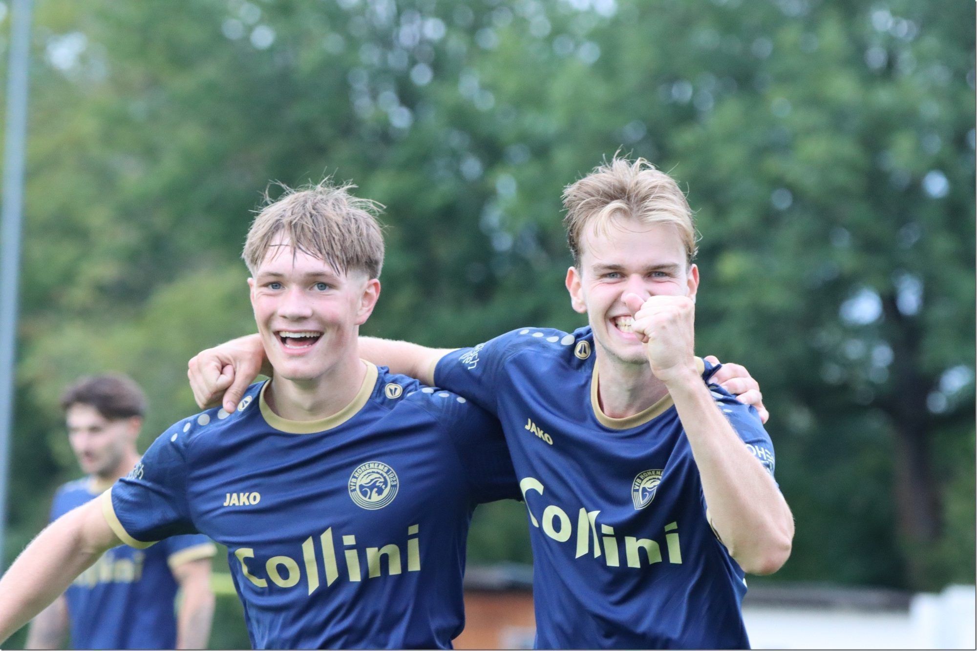 Haben gut Lachen: Noel Gunz (l.) und Liam Tripp erzielten wichtige Tore gegen Schwaz. VN-TK