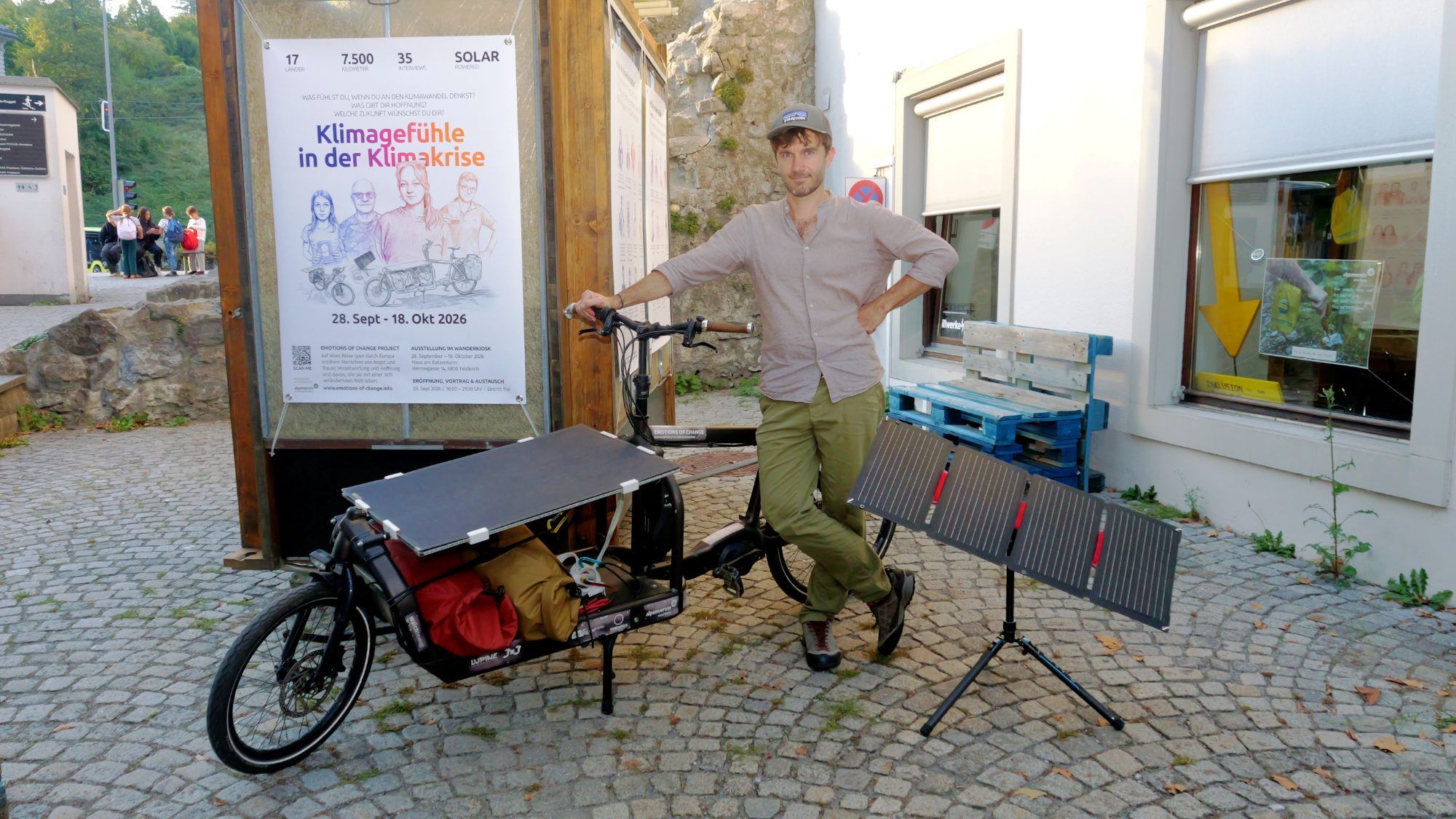 Fridolin Schuster reiste von Sardinien bis Norwegen mit dem Rad und holte Stimmen zum Klimawandel ein.