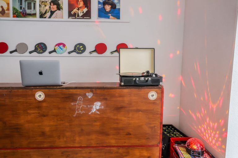 Bälle, Beats und Begegnungen: "Pong Pong" bringt Bewegung in die Bregenzer Innenstadt