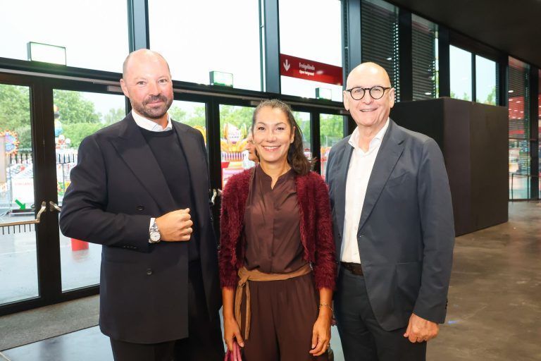 Prominente Gäste strömten zur Eröffnung der Herbstmesse