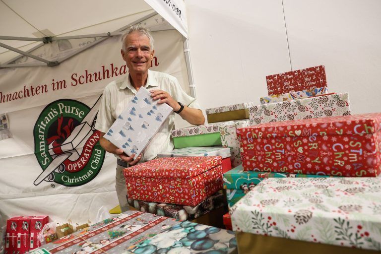 Zwischen Rummel, Wein und Weißküferei: Die Messe ist eröffnet