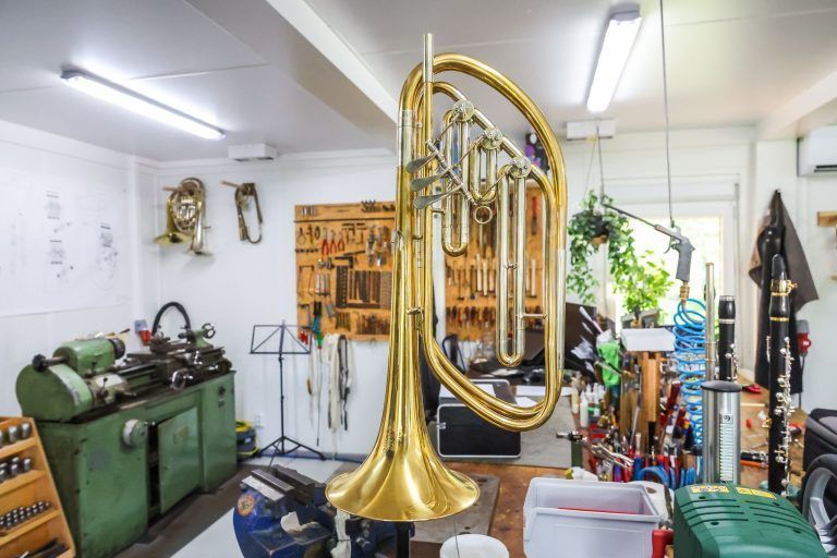 Die Werkstatt für den guten Ton: Altacher Musikhandel baut sein Angebot aus