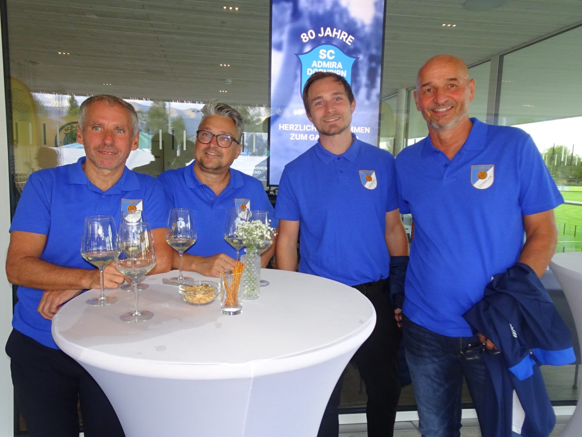 Mit einem Gala-Abend und zahlreichen langjährigen Unterstützern und Wegbegleitern startete am Freitag das gelungene Festwochenende.