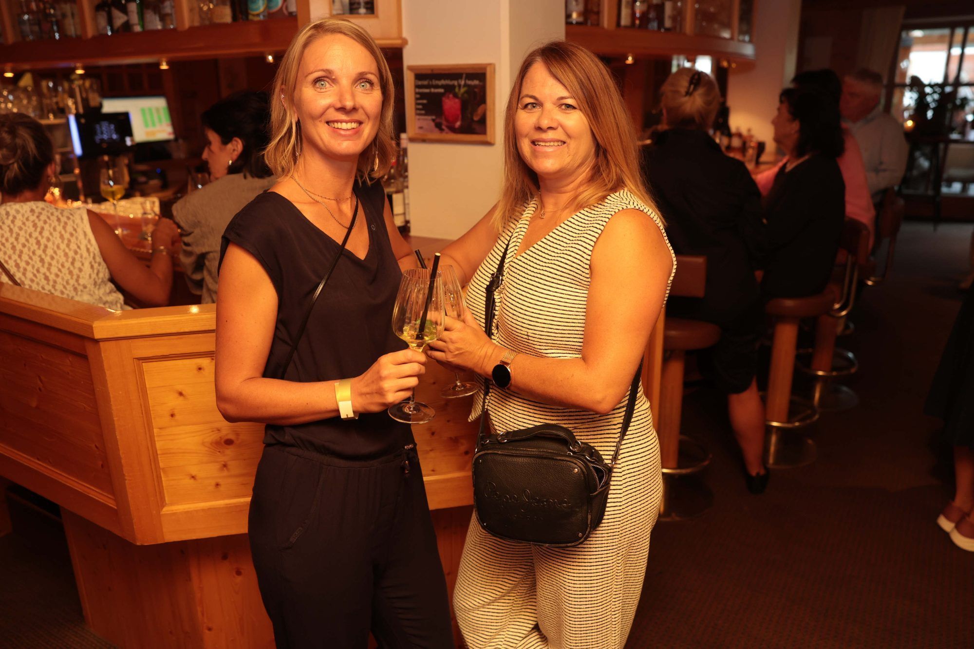 Elisabeth Dornstetter und Isabelle Vallaster.