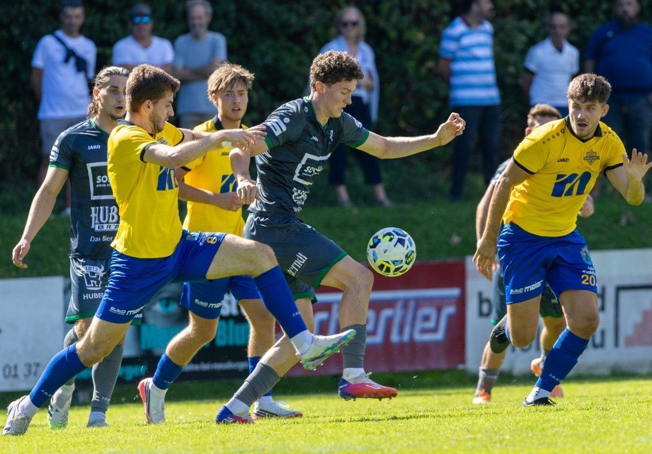 Szenen vom Spiel Wolfurt vs St. Johann. VN-PAULITSCH/10