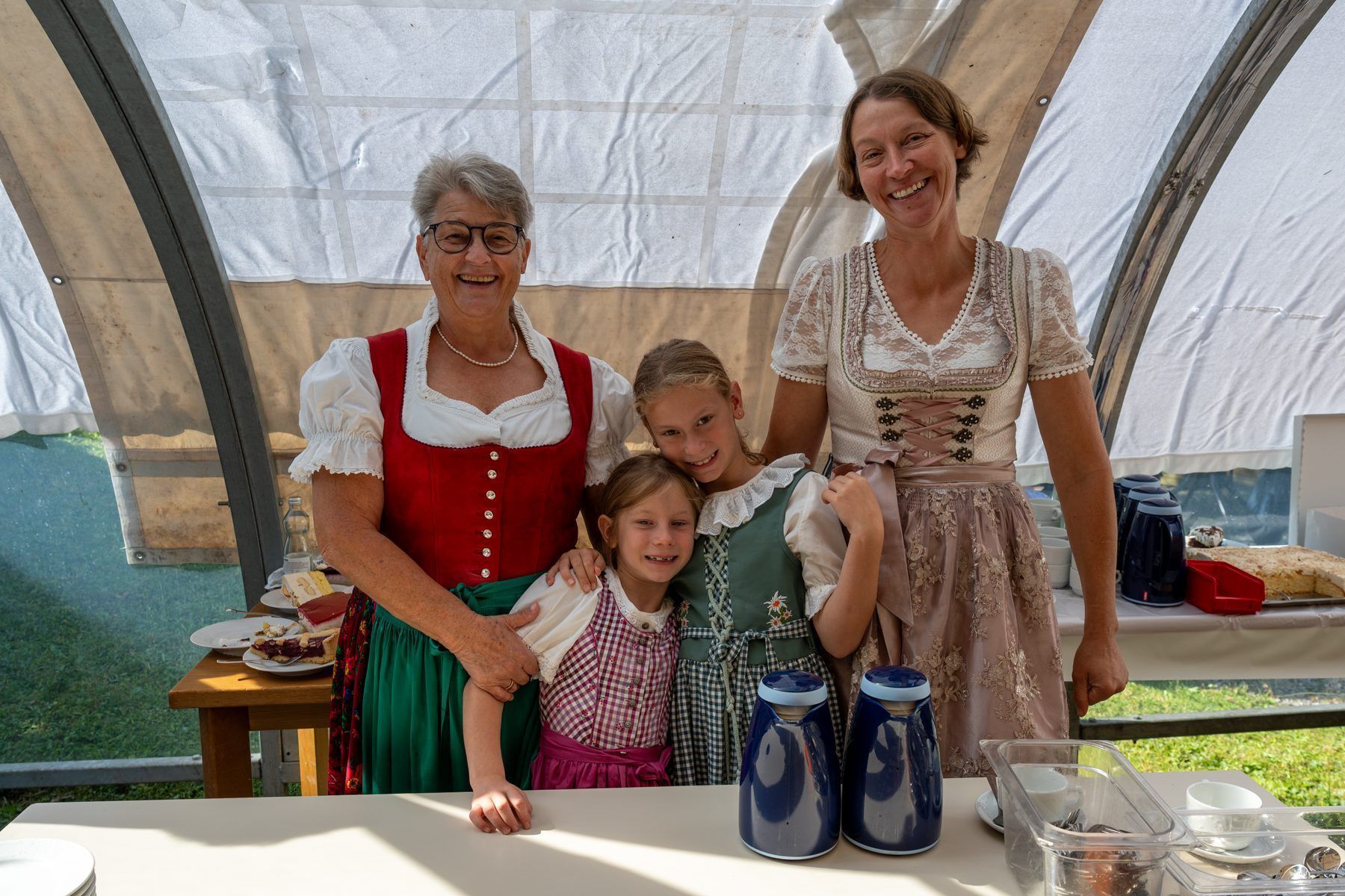 Kuchen der Auer Aktiv Frauen wurden gespendet 