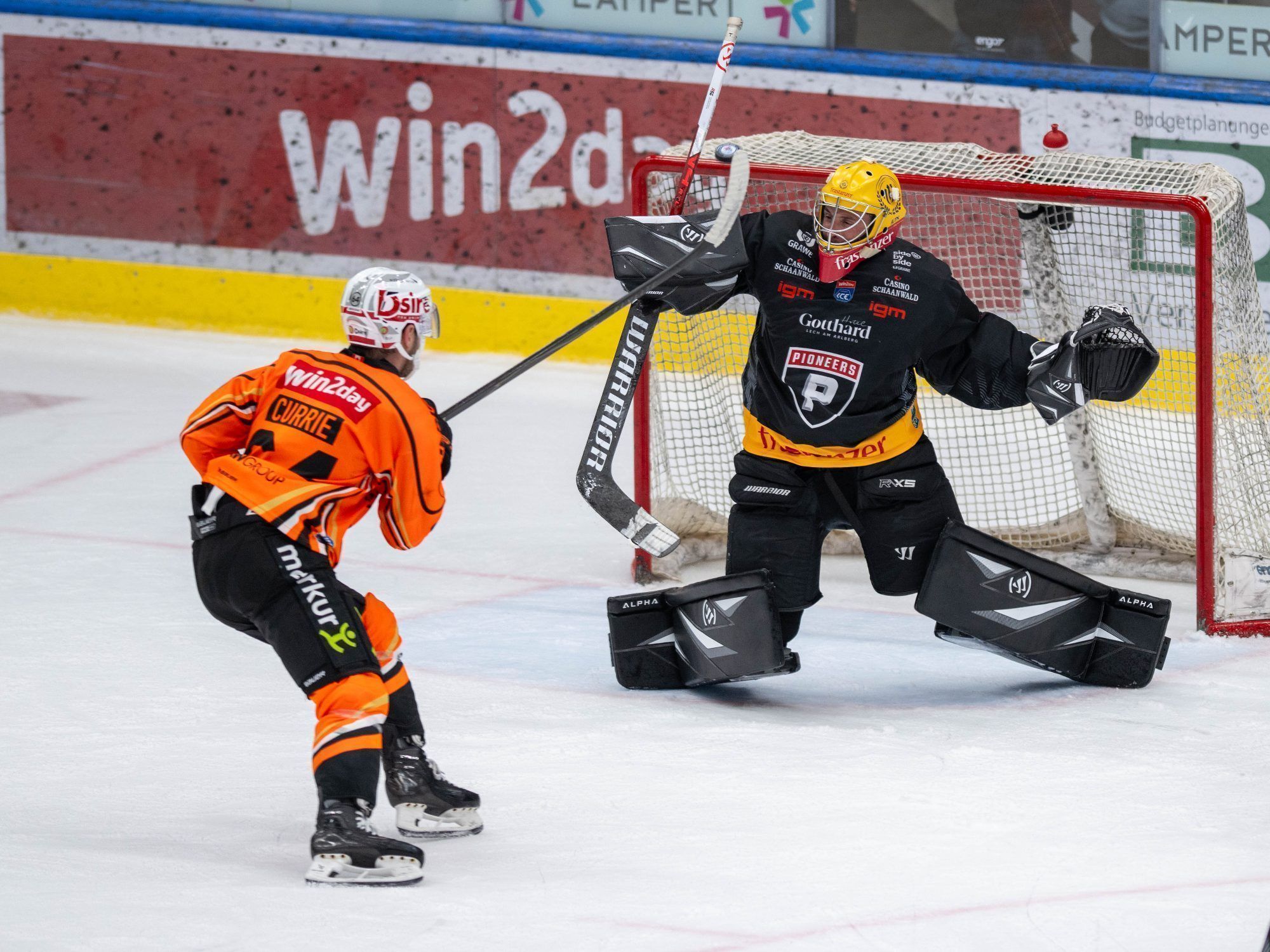Der 36-jährige Alex Caffi hielt sein Team mit starken Paraden lange im Spiel.