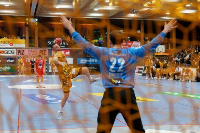Erster Gradmesser für neue Team-DNA
