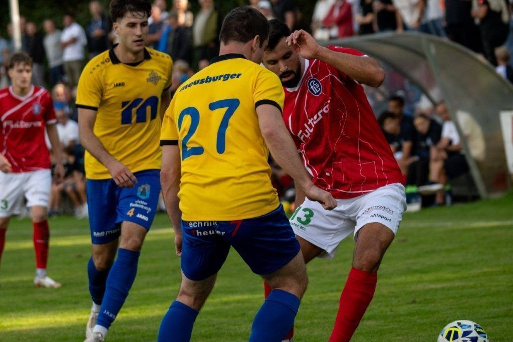 Derbyszenen von Wolfurt und FC Lustenau. VN-Serra/6